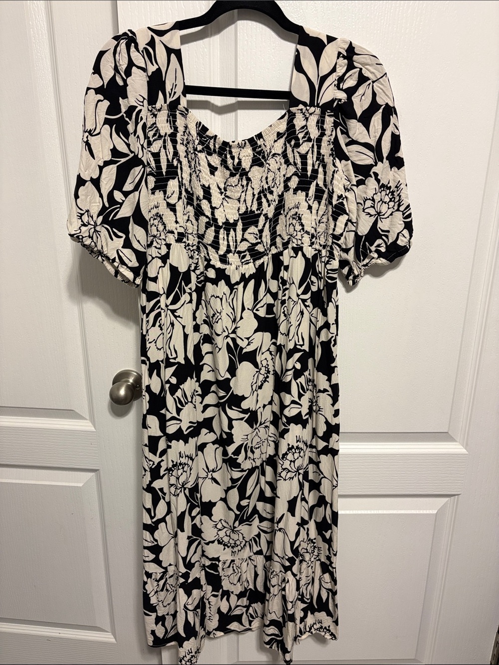 Black & Cream Floral Puff-Sleeve Midi Dress with Smocked Bodice southern stitch